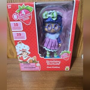 The World of Strawberry Shortcake Plum Pudding Doll - Purple & Pink Outfit